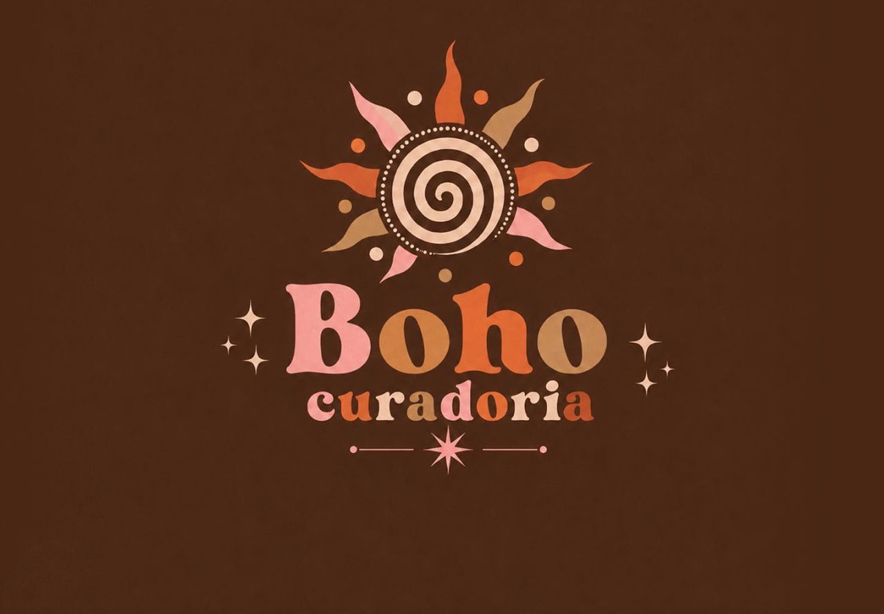 Boho Curadoria — logo com sol e tipografia retrô